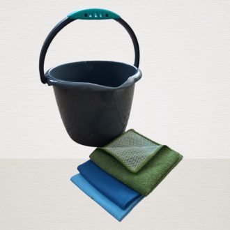 VIXI takarító szett olajzöld dörzsikendővel, 6 literes vödörrel és üvegtisztító kendővel