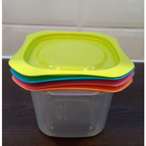 VIXI 900 ml-es frissentartó edény, ideális ételtárolásra és mikróban melegíthető.