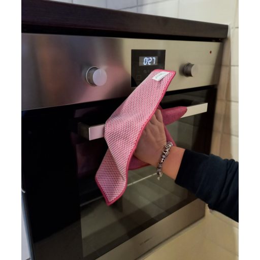 VIXI bíbor színű dörzsi mikroszálas törlőkendő, ideális zsíros, vízköves felületek vegyszermentes tisztításához.