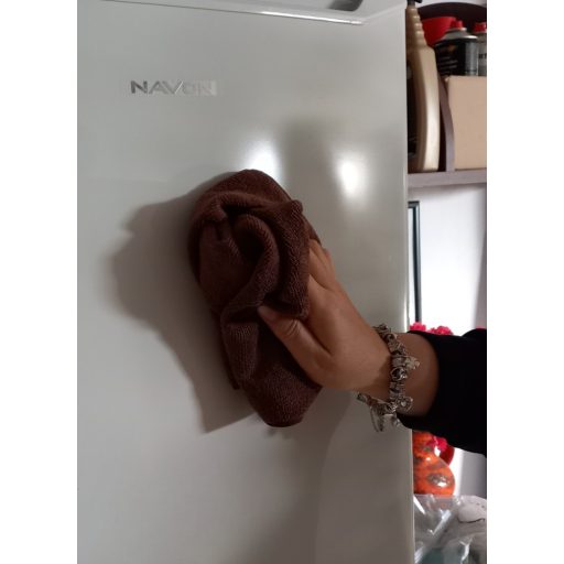 VIXI univerzális törlőkendő sötétbarna színben, száraz és nedves tisztításhoz, vegyszermentes megoldás