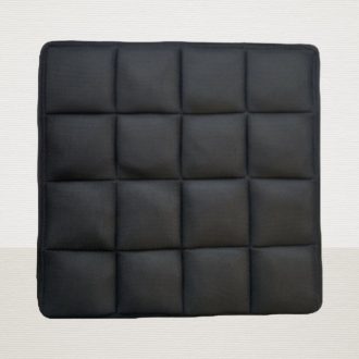 VIXI bambusz ülőpárna fekete színben, antibakteriális, 43x43 cm, kényelem, támogatás és szagmentes ülés