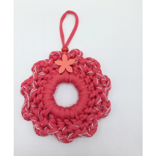 Kézzel készített négy évszakos horgolt ajtódísz, minőségi Ruby fonalból és fa díszítéssel